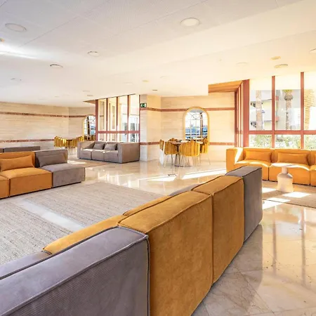 Ona Alborada アパートホテル コスタ・デル・シレンチオ