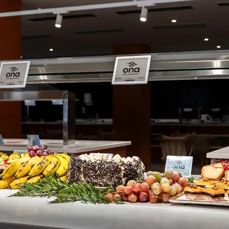 Ona Alborada アパートホテル