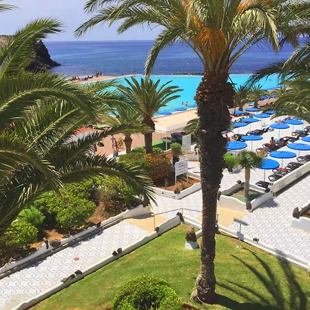 アパートホテル Ona Alborada 3*