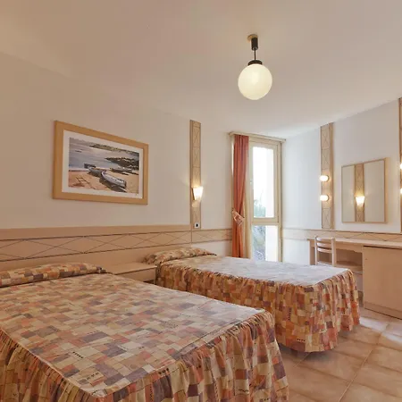 Ona Alborada Aparthotel 3*